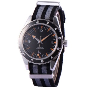 debert-seamaster-james-bond-41mm